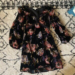 DAMAGED Black Velvet Floral Dress, size XS, Francesca's (Miami)